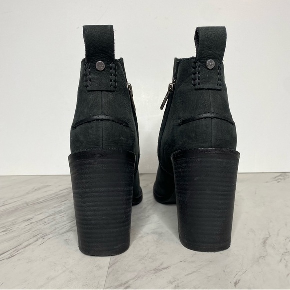 UGG Pixley Black Heeled Bootie 9 - Picture 3 of 13